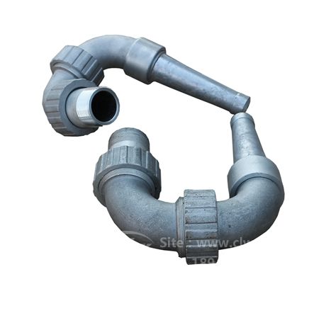 灑水車三彎前沖